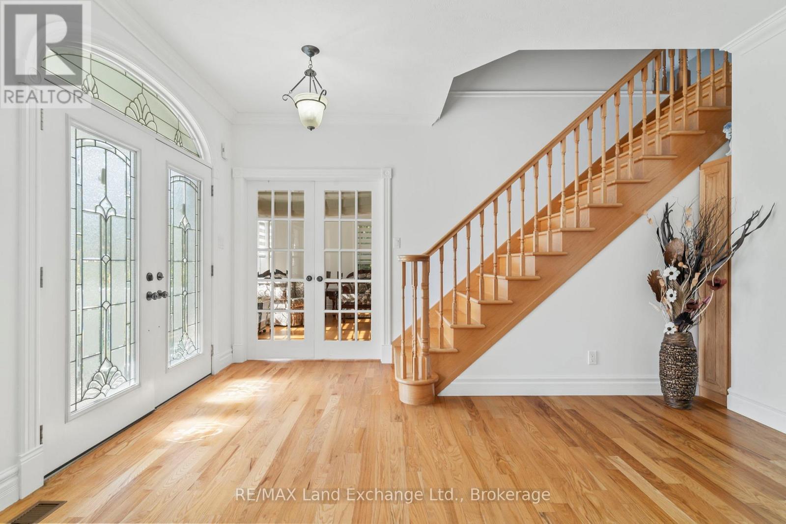 169 Trillium Drive, Saugeen Shores, Ontario  N0H 2C2 - Photo 5 - X12233812