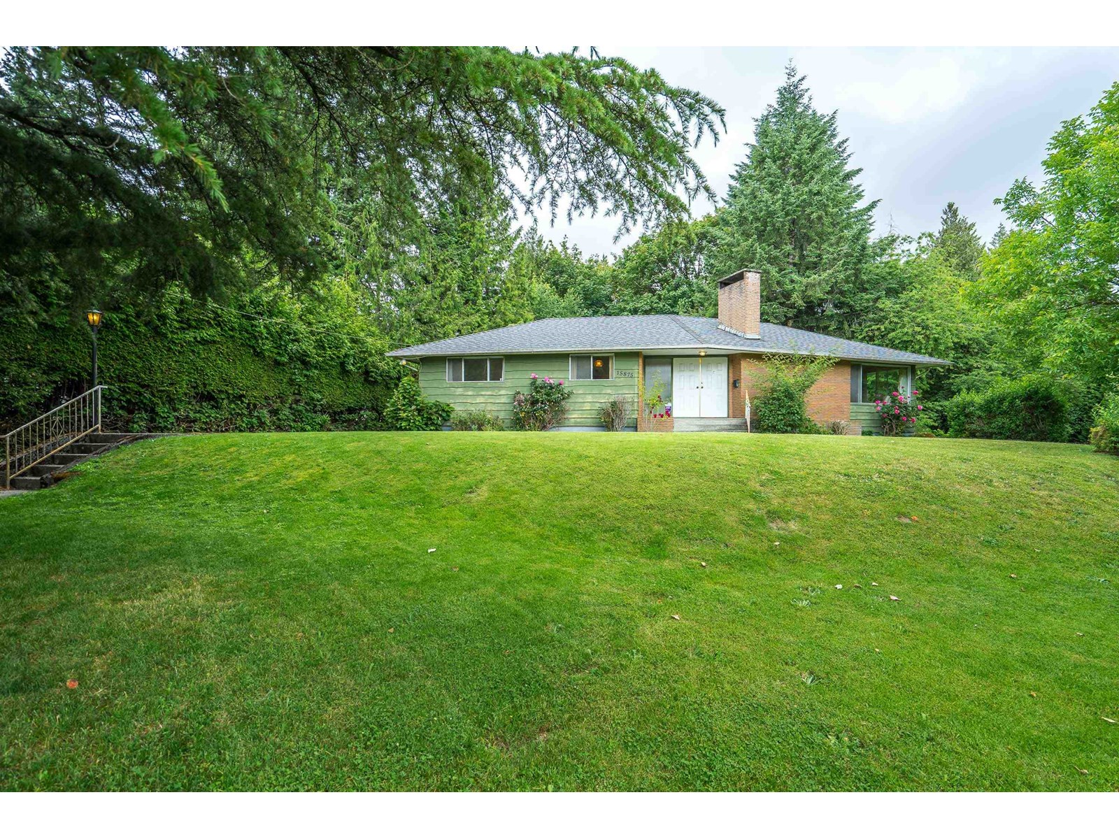Property at 15875 101A AVENUE image 2