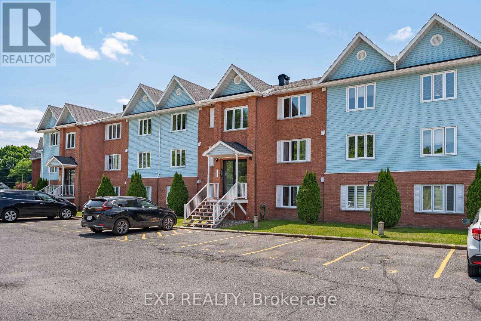 B6 - 160 Edwards Street, Clarence-Rockland, Ontario  K4K 1H9 - Photo 4 - X12233882