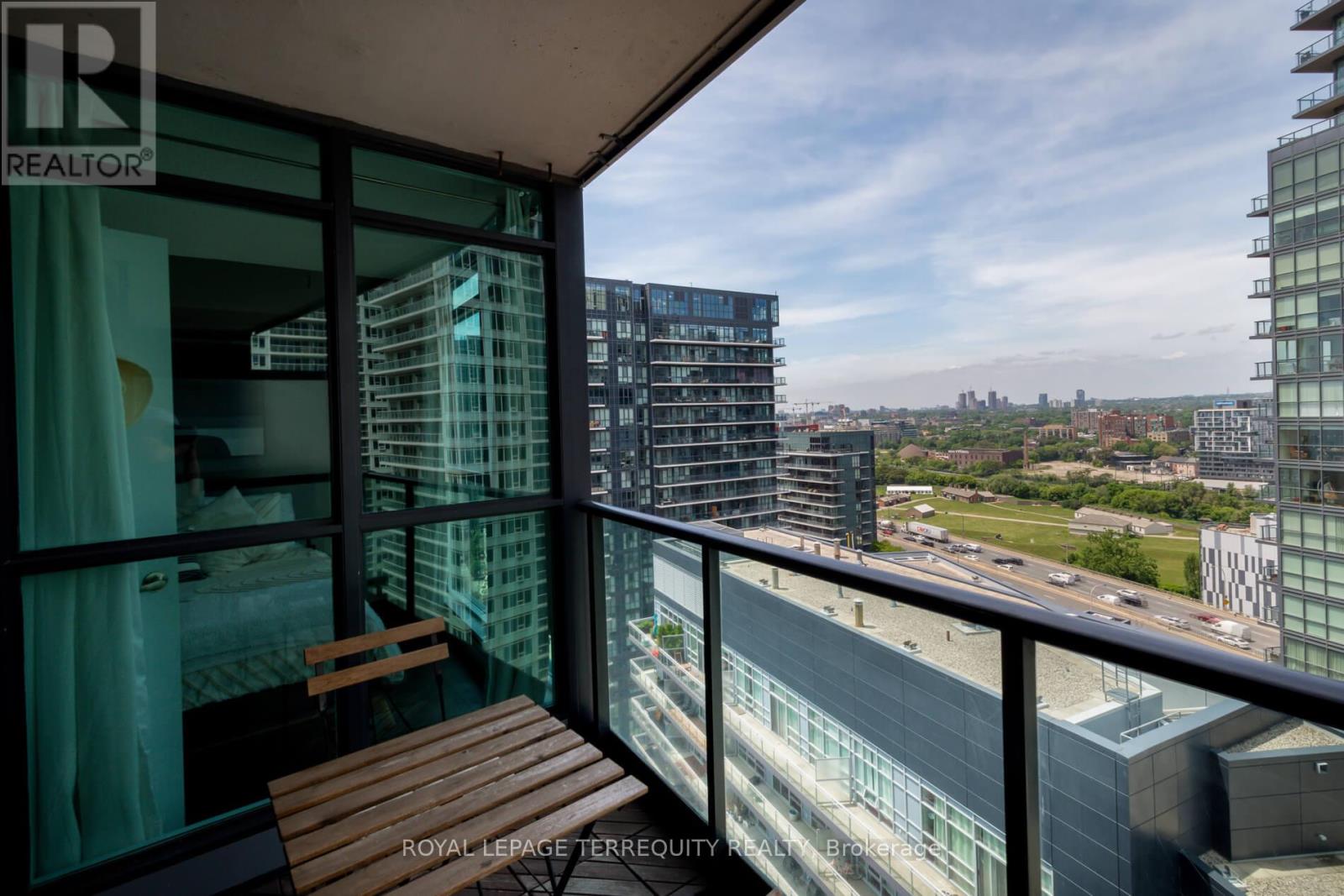 2211 - 600 Fleet Street, Toronto, Ontario  M5V 1B7 - Photo 21 - C12233565