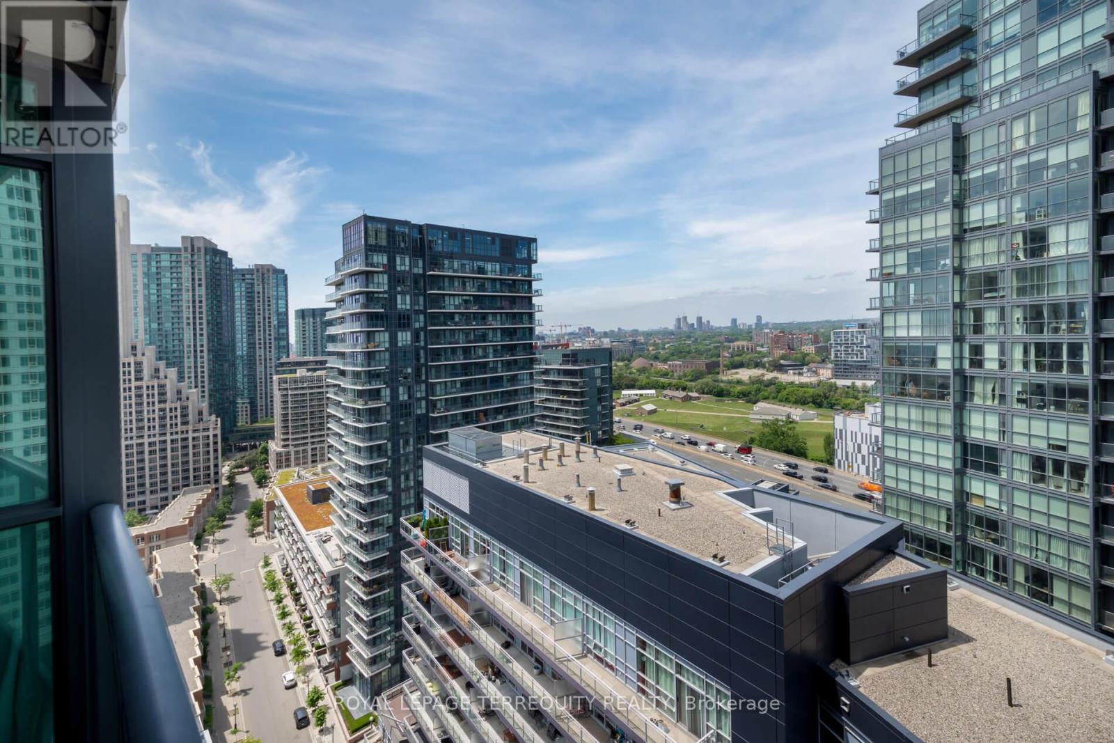 2211 - 600 Fleet Street, Toronto, Ontario  M5V 1B7 - Photo 22 - C12233565