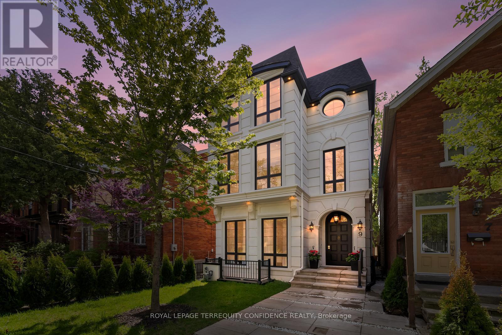 Property at 9 BLONG AVENUE image 1