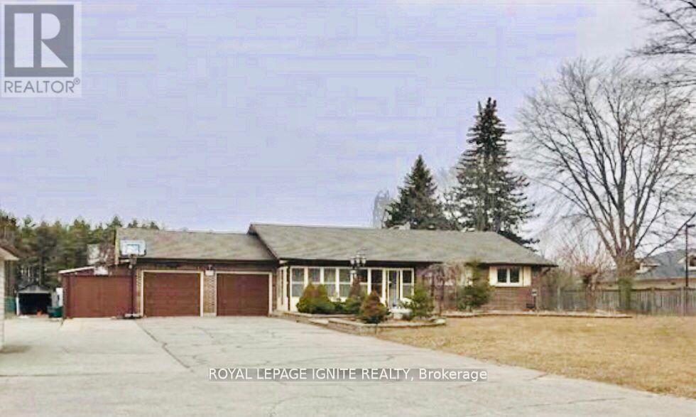 690 Taunton Road W, Oshawa (Northwood), Ontario  L1L 0N9 - Photo 1 - E12233755