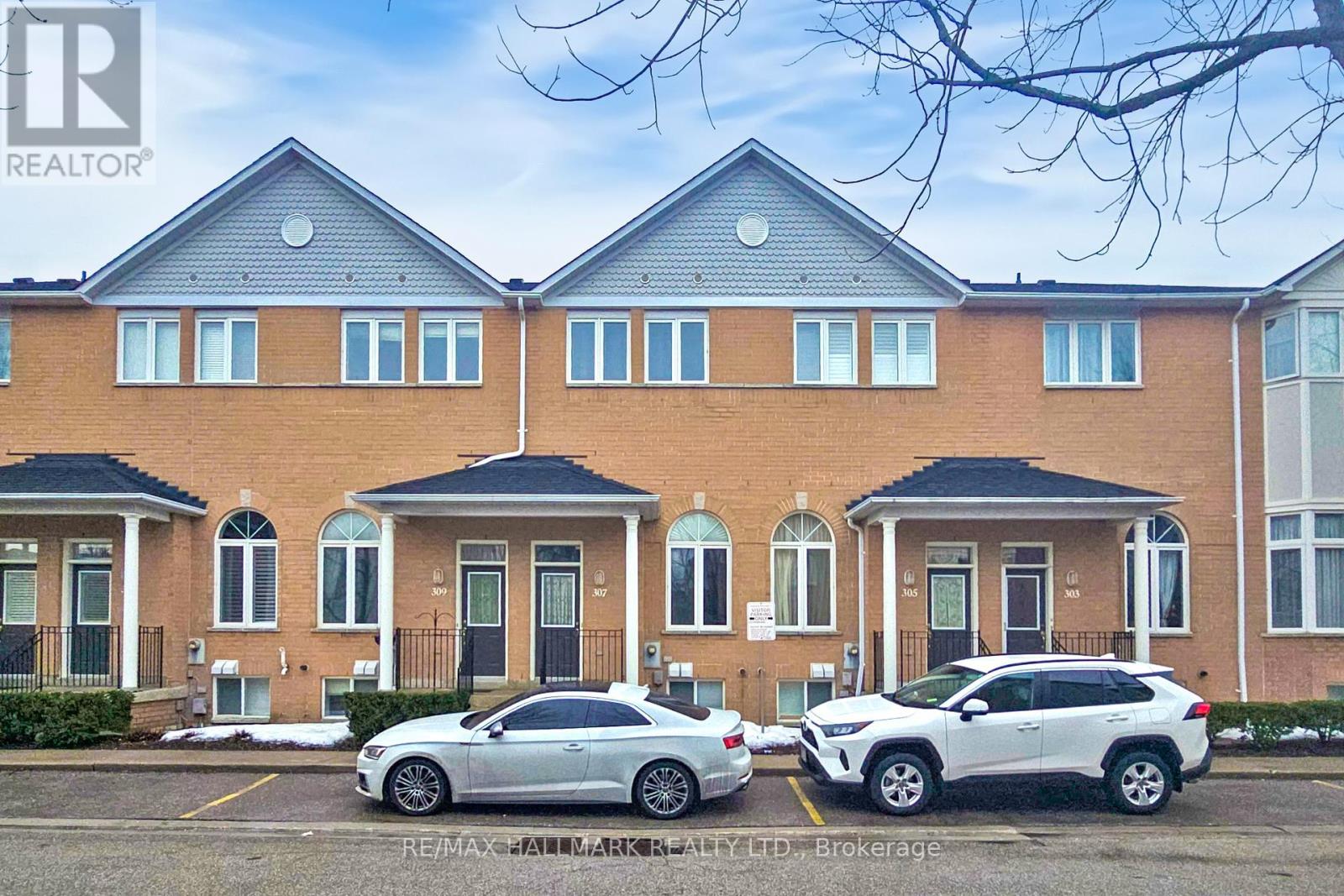 Property at 307 - 83 MONDEO DRIVE image 3