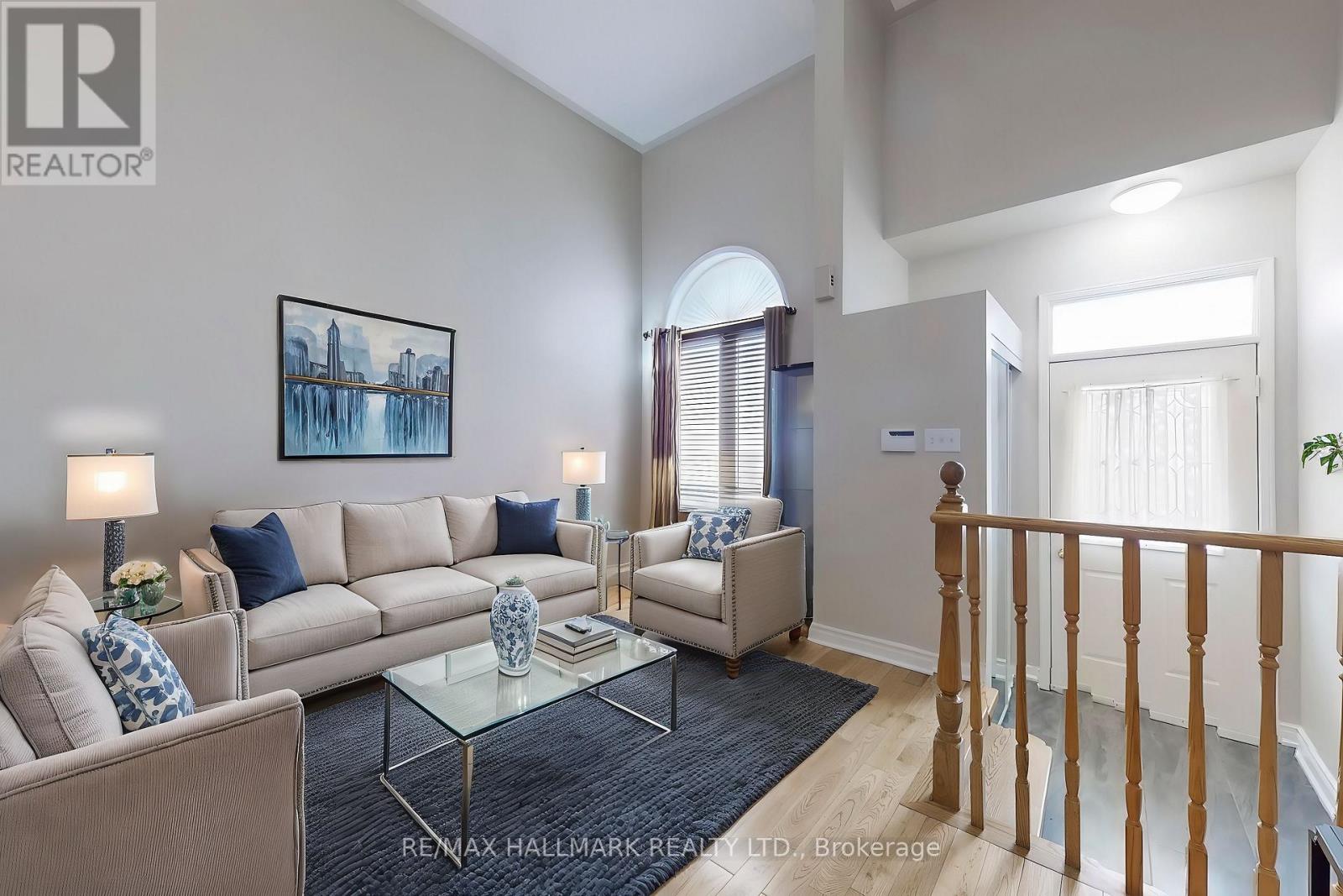 Property at 307 - 83 MONDEO DRIVE image 5