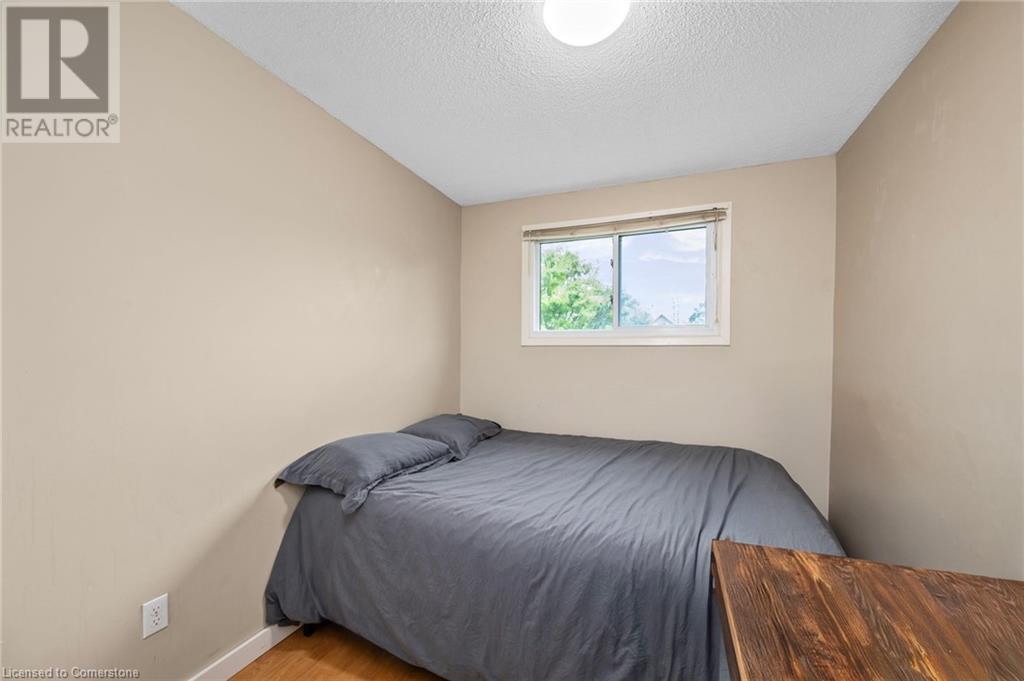 Photo 11 of 21 for 40 Summit Avenue Unit# 14