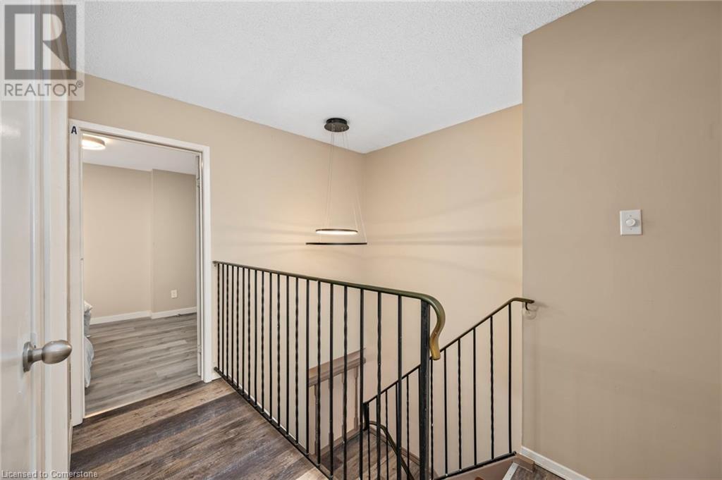 Photo 8 of 21 for 40 Summit Avenue Unit# 14