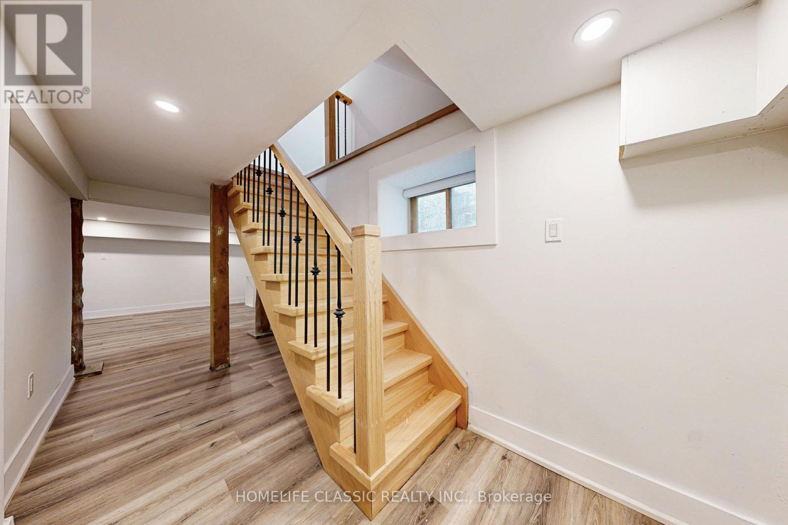 Unit B - 33 Centre Street, Vaughan (Crestwood-Springfarm-Yorkhill), Ontario  L4J 1G1 - Photo 19 - N12233775