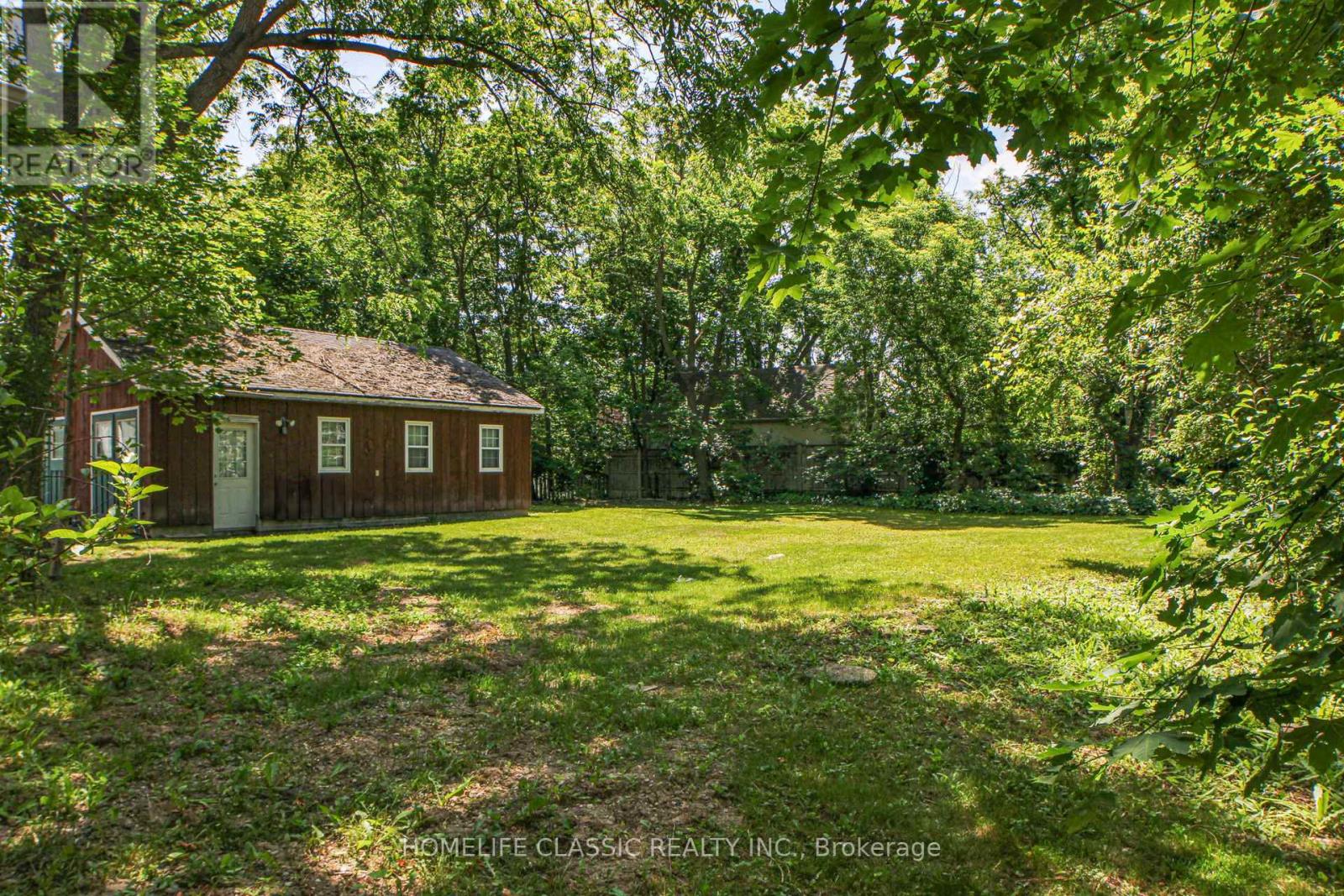Unit B - 33 Centre Street, Vaughan (Crestwood-Springfarm-Yorkhill), Ontario  L4J 1G1 - Photo 24 - N12233775