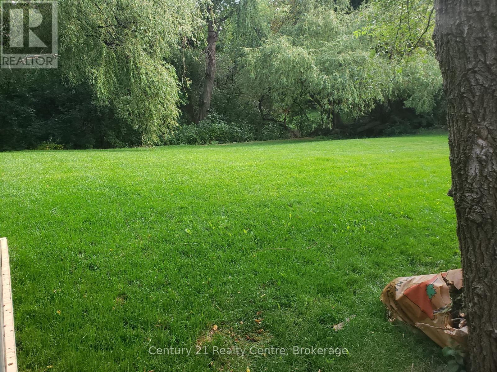 1491 Pembroke Drive, Oakville, Ontario  L6H 1V6 - Photo 12 - W12233660