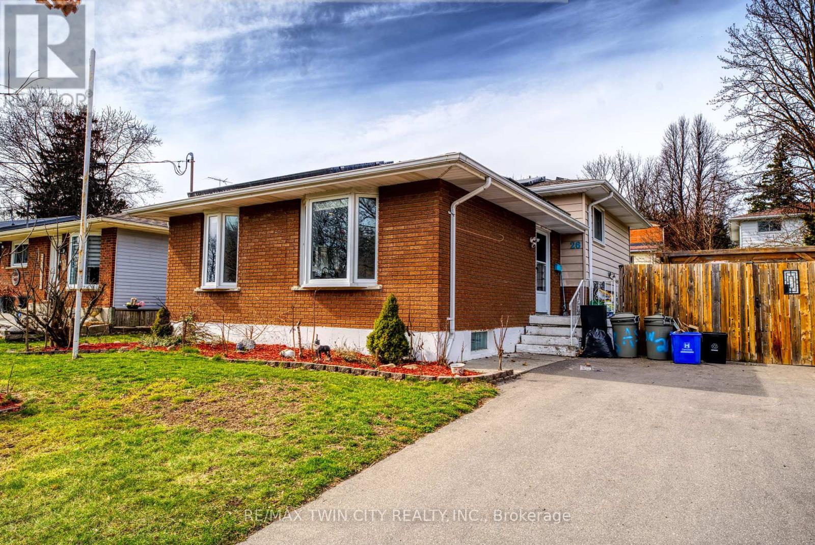 Property at 26 ASHTON DRIVE image 5