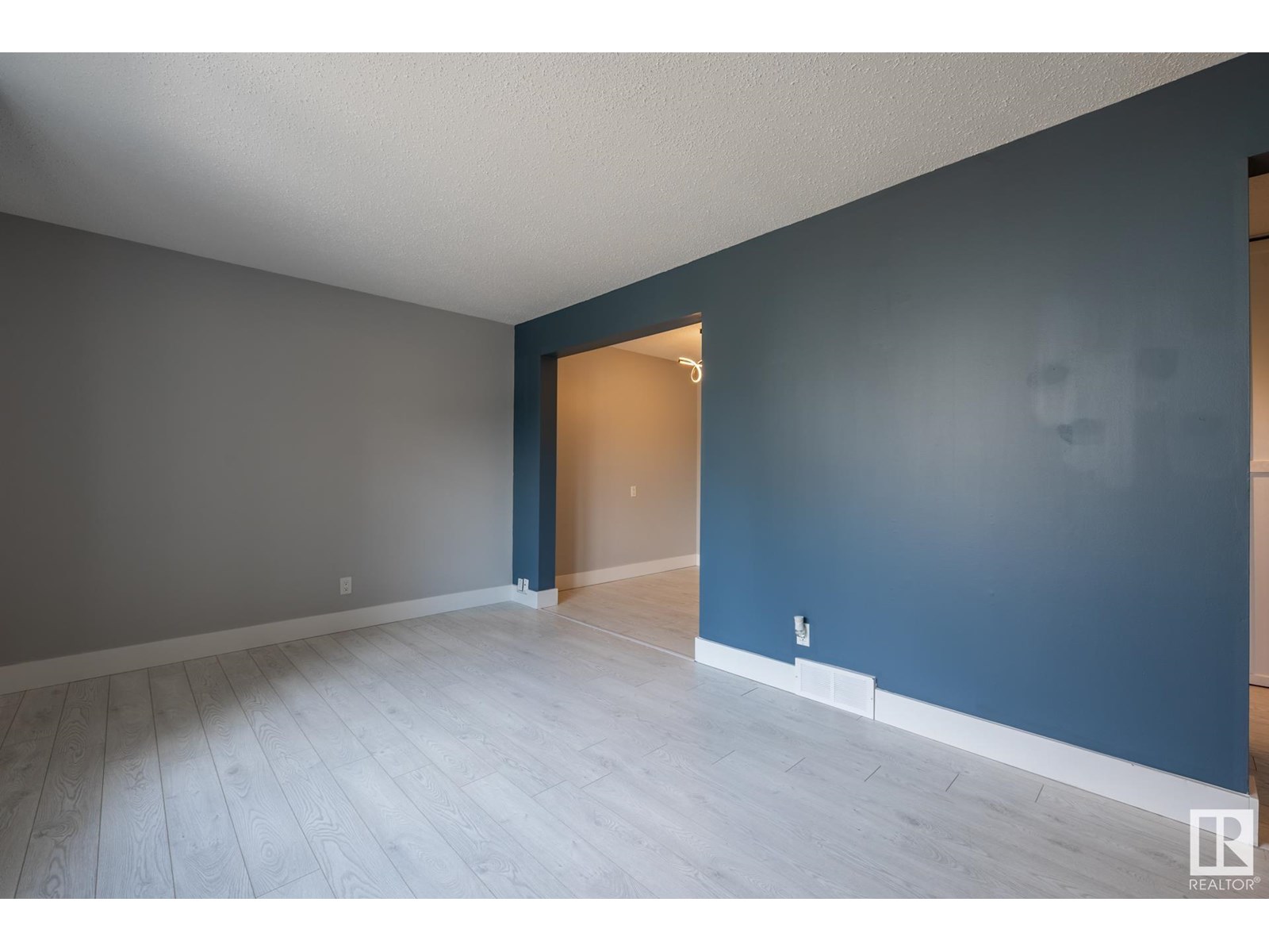 Property at #10 14110 80 St NW NW image 1