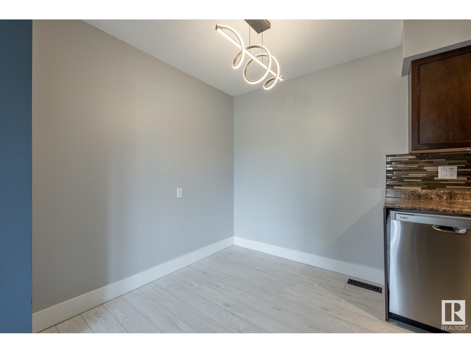 Property at #10 14110 80 St NW NW image 3