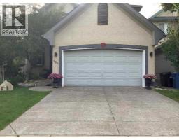120 Cranston Drive SE Cranston