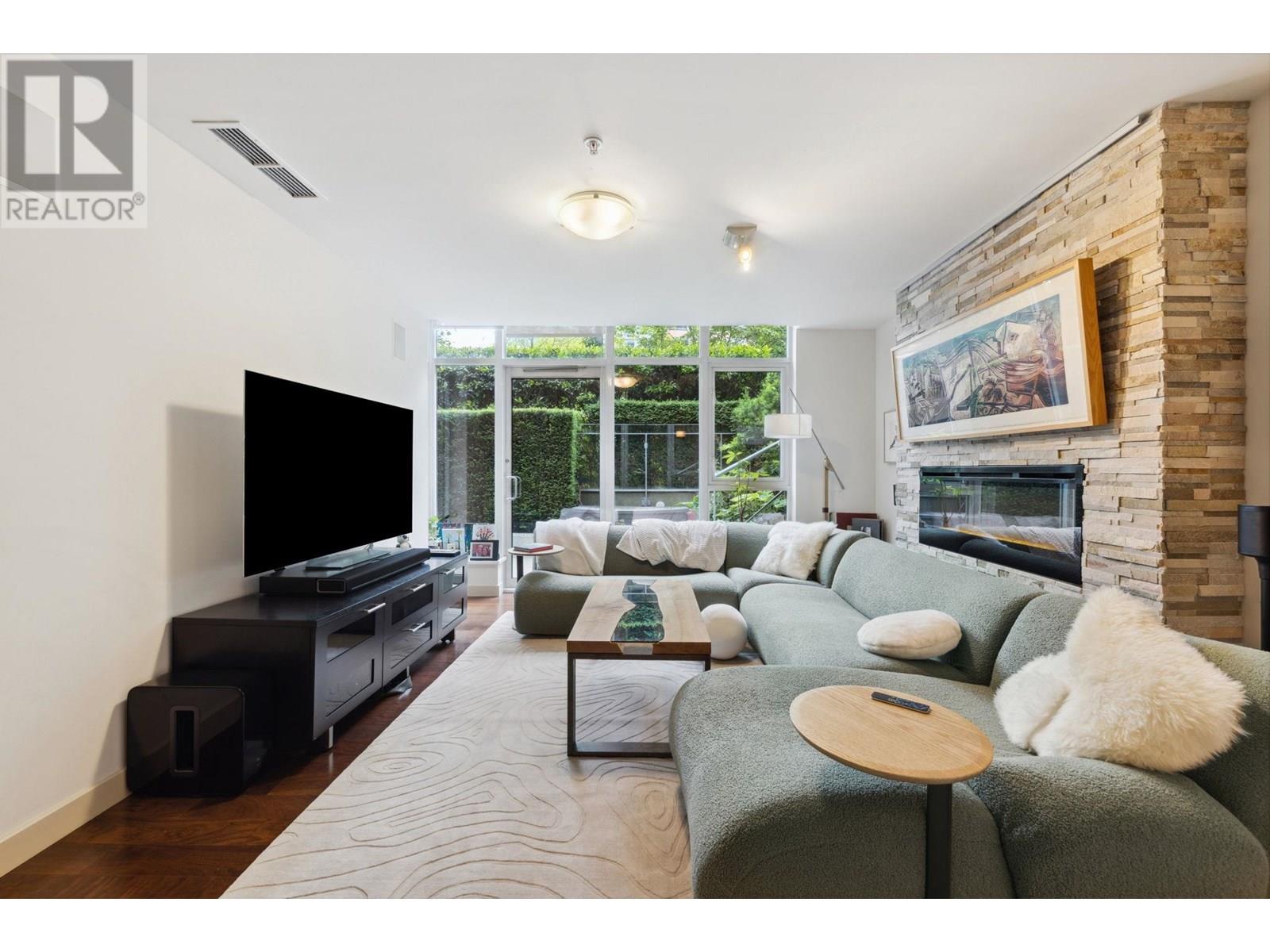 Property at TH12 1233 W CORDOVA STREET image 2