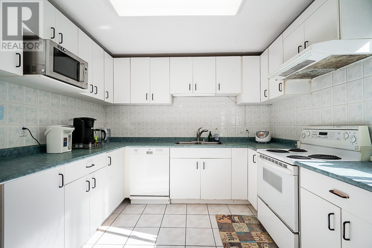 5860 Kozier Place, Richmond, British Columbia  V7E 5G1 - Photo 12 - R3017956