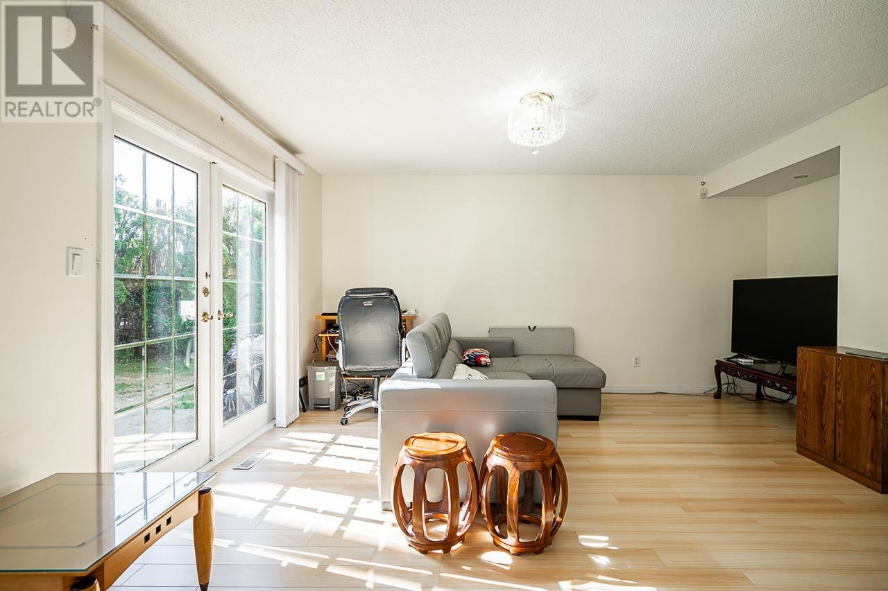 5860 Kozier Place, Richmond, British Columbia  V7E 5G1 - Photo 15 - R3017956