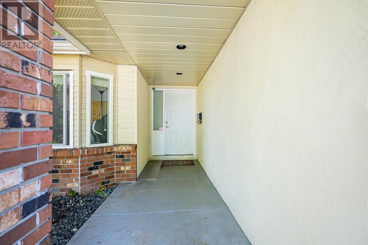 Property at 5860 KOZIER PLACE image 3