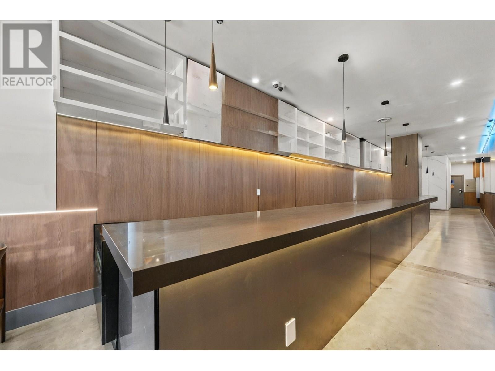 2813-2815-2817 W Broadway, Vancouver, British Columbia  V6K 2G6 - Photo 16 - C8070180