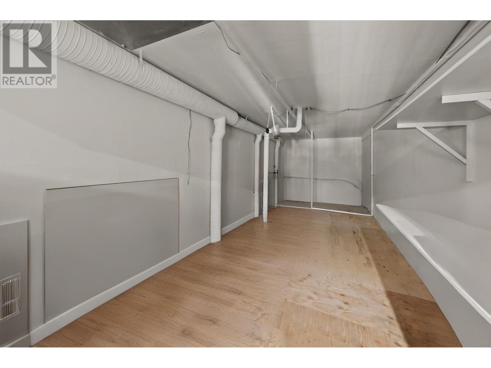 2813-2815-2817 W Broadway, Vancouver, British Columbia  V6K 2G6 - Photo 22 - C8070180