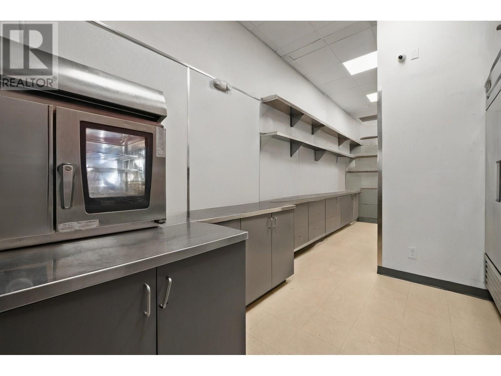 2813-2815-2817 W Broadway, Vancouver, British Columbia  V6K 2G6 - Photo 30 - C8070180