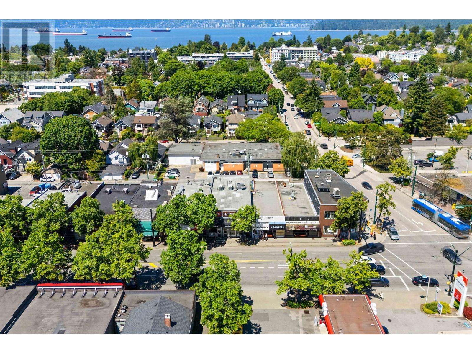 2813-2815-2817 W Broadway, Vancouver, British Columbia  V6K 2G6 - Photo 34 - C8070180