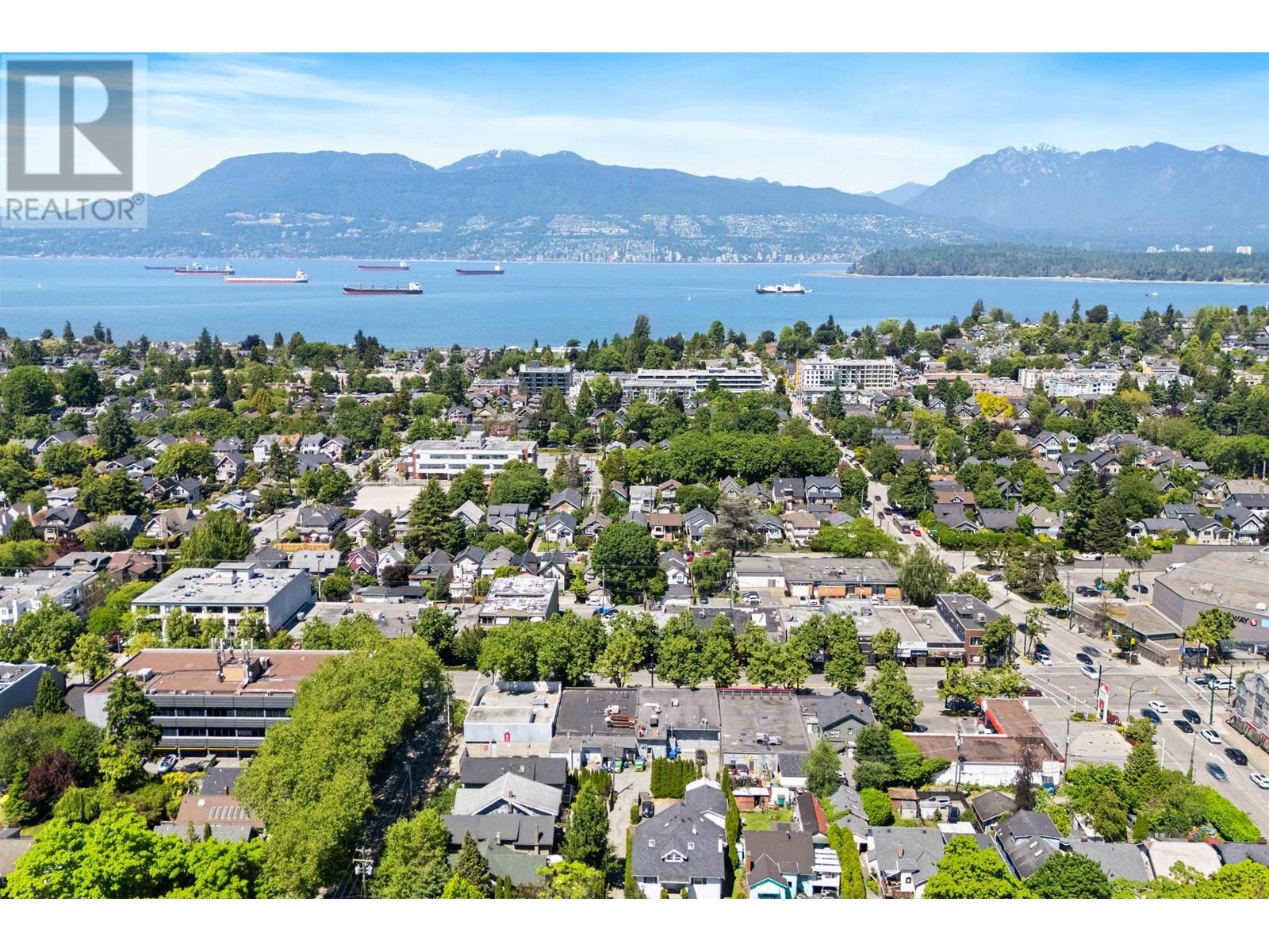 2813-2815-2817 W Broadway, Vancouver, British Columbia  V6K 2G6 - Photo 37 - C8070180