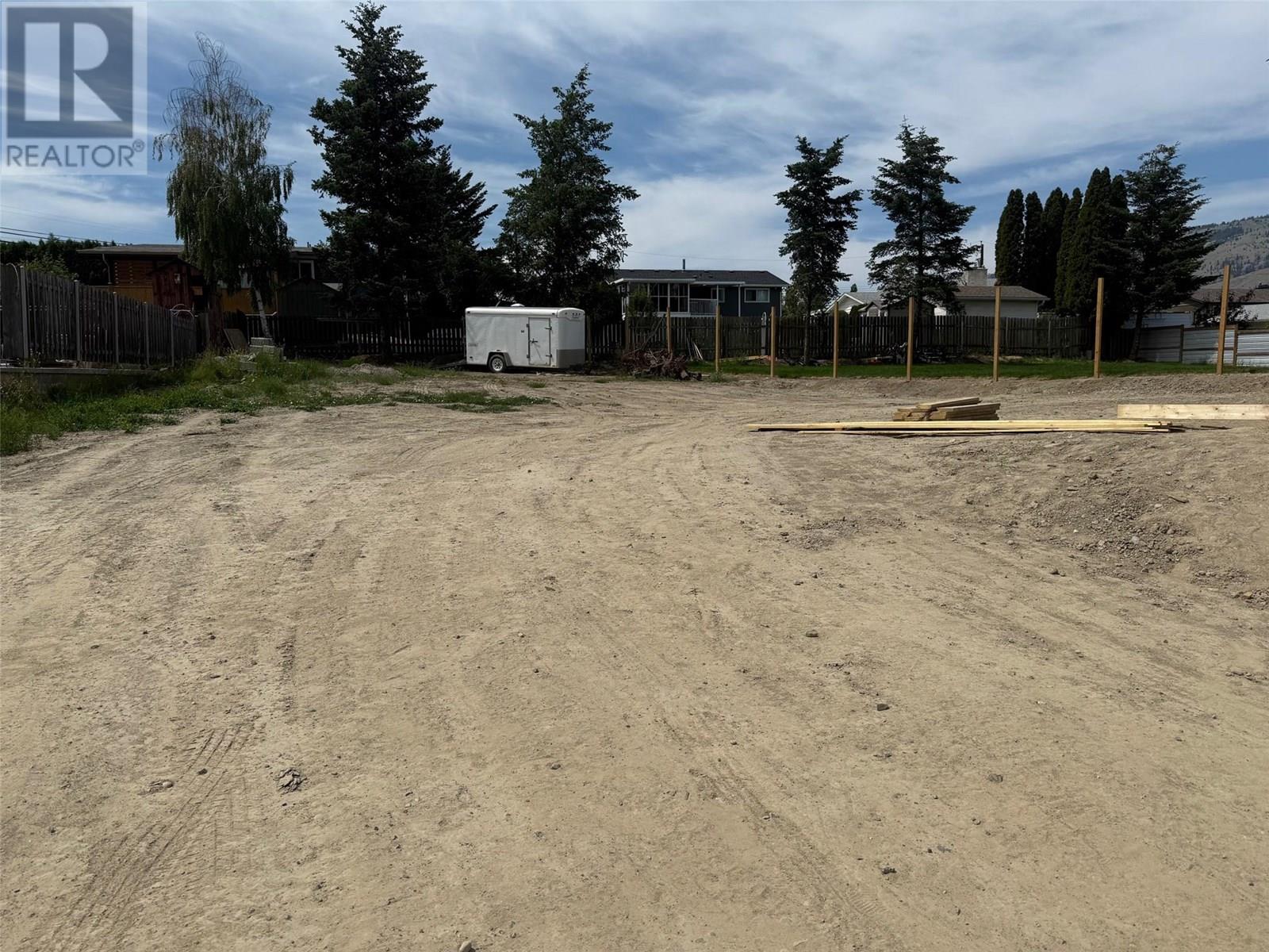 Property at 5581 COSTER Place image 3