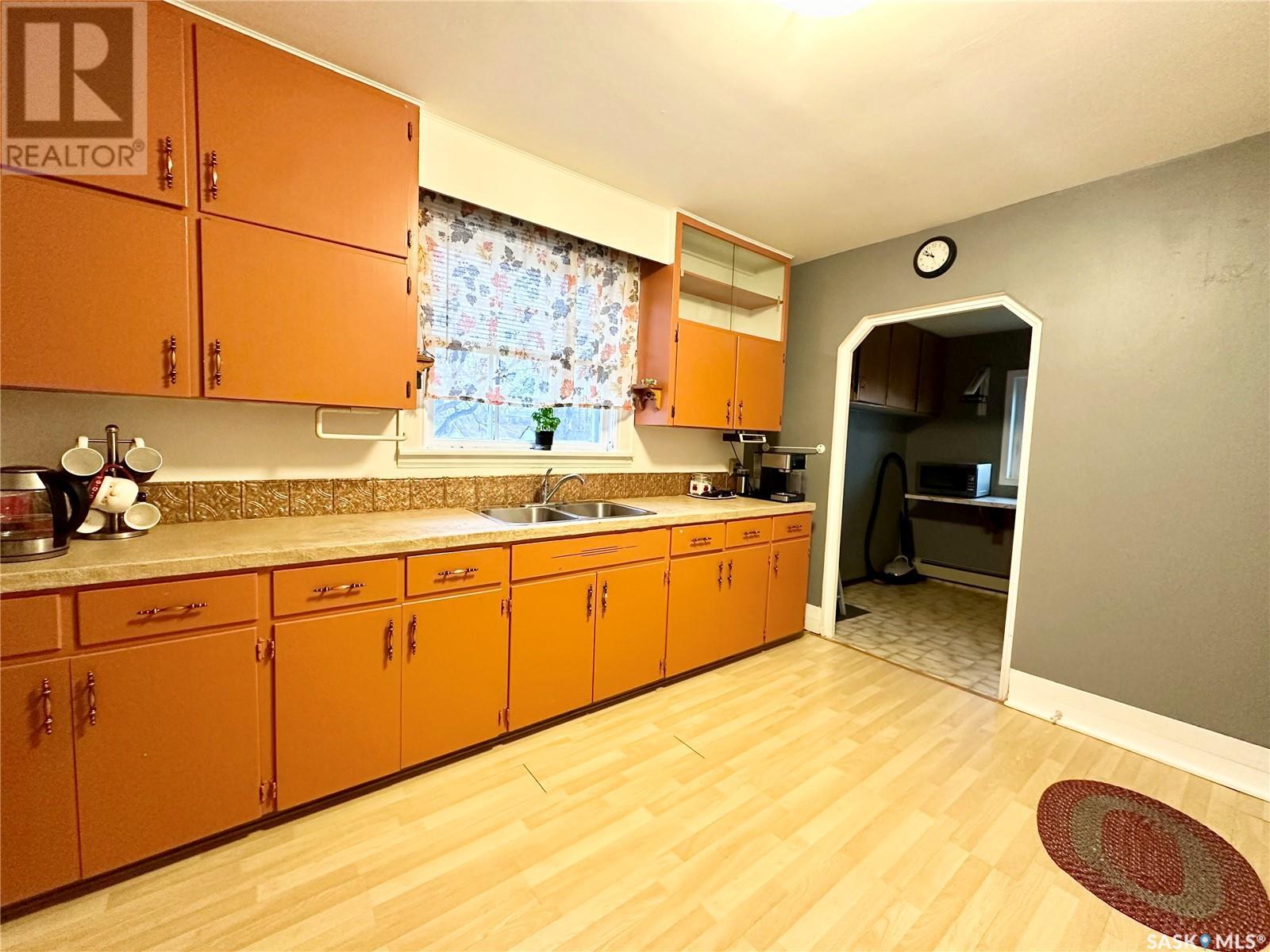 1341 105th Street, North Battleford, Saskatchewan  S9A 1T1 - Photo 8 - SK008107