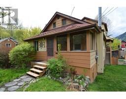 413 SIXTH Street, nelson, British Columbia