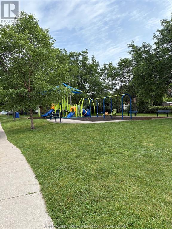 1002 Dawson, Windsor, Ontario  N8Y 4A4 - Photo 14 - 25015458