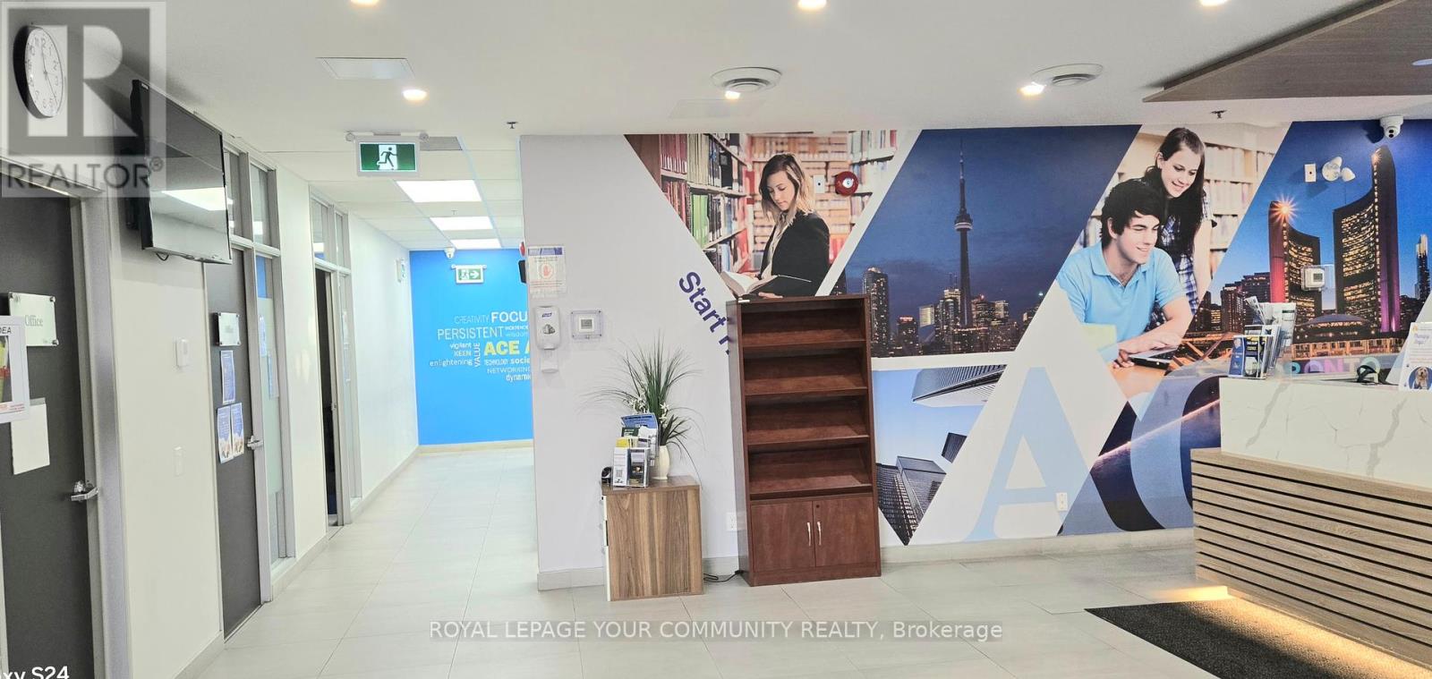 Main Floor - 1470 Don Mills Road, Toronto, Ontario  M3B 2X9 - Photo 4 - C12233887