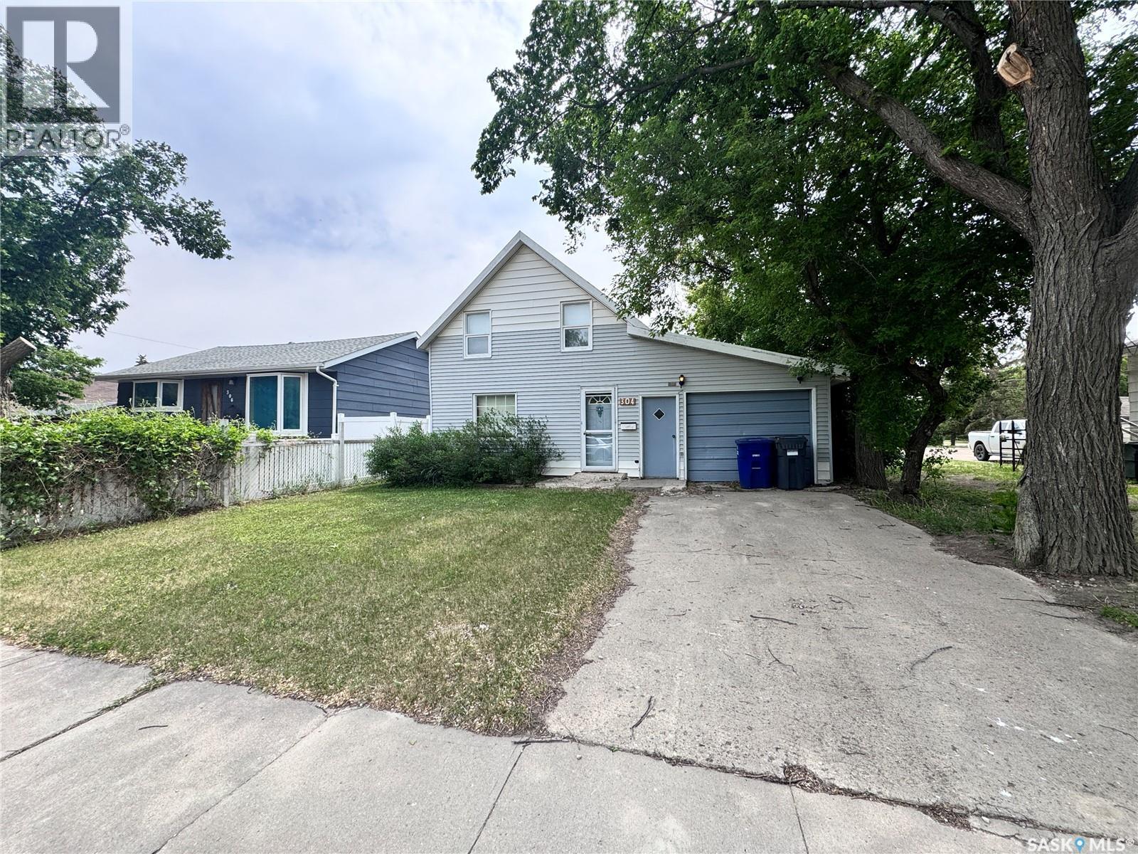 304 Washington AVENUE, davidson, Saskatchewan