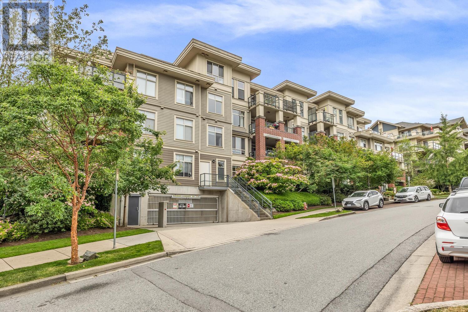 208 270 FRANCIS WAY, new westminster, British Columbia V3L0C3