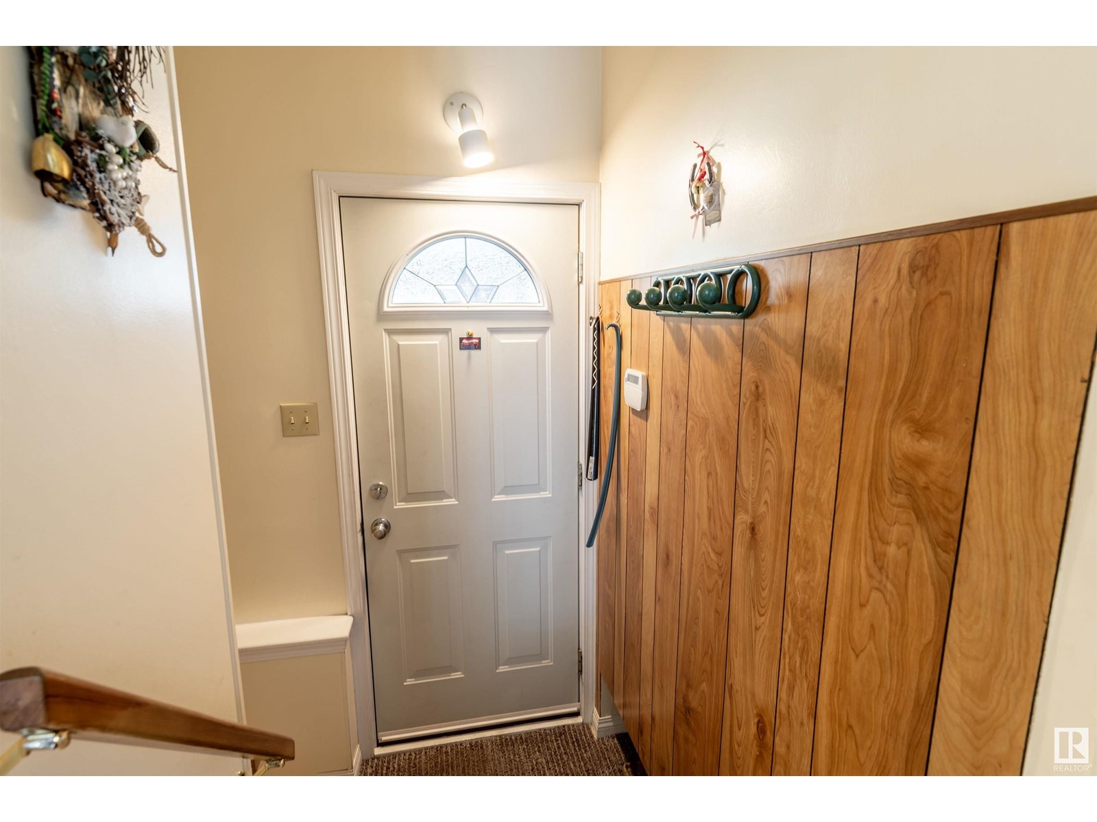 Property at 15732 86 AV NW image 5