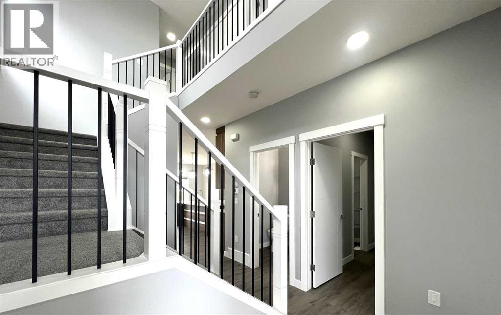 819 Edgefield Street, Strathmore, Alberta  T1P 0H6 - Photo 3 - A2219234