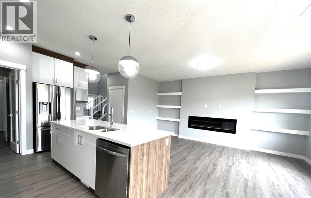 819 Edgefield Street, Strathmore, Alberta  T1P 0H6 - Photo 5 - A2219234