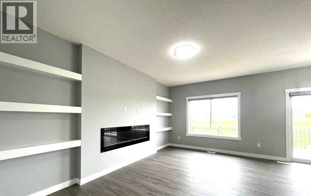 819 Edgefield Street, Strathmore, Alberta  T1P 0H6 - Photo 8 - A2219234