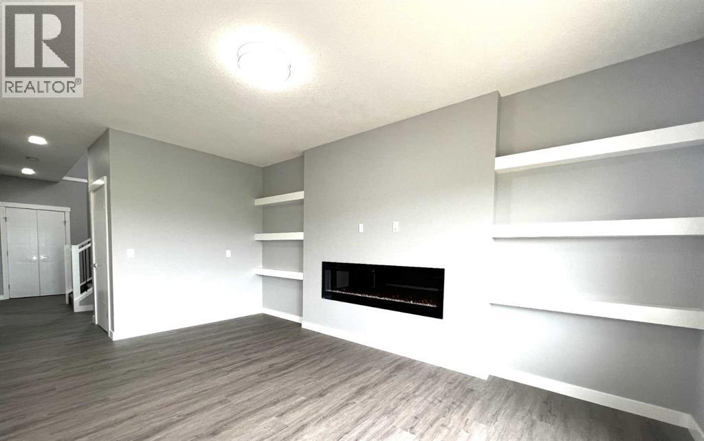 819 Edgefield Street, Strathmore, Alberta  T1P 0H6 - Photo 9 - A2219234