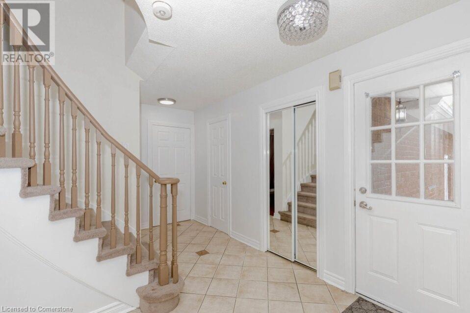 Property at 5118 CREE Lane image 4
