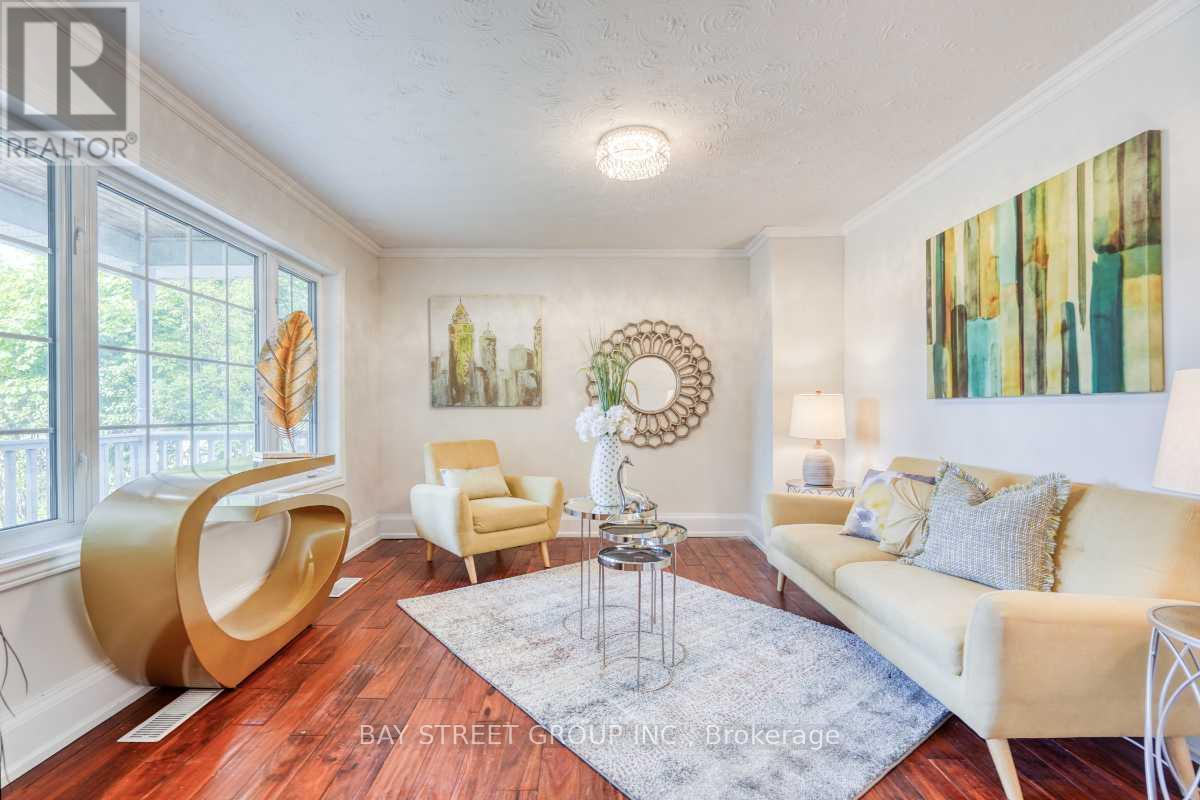 Property at 115 CROSBY AVENUE image 3