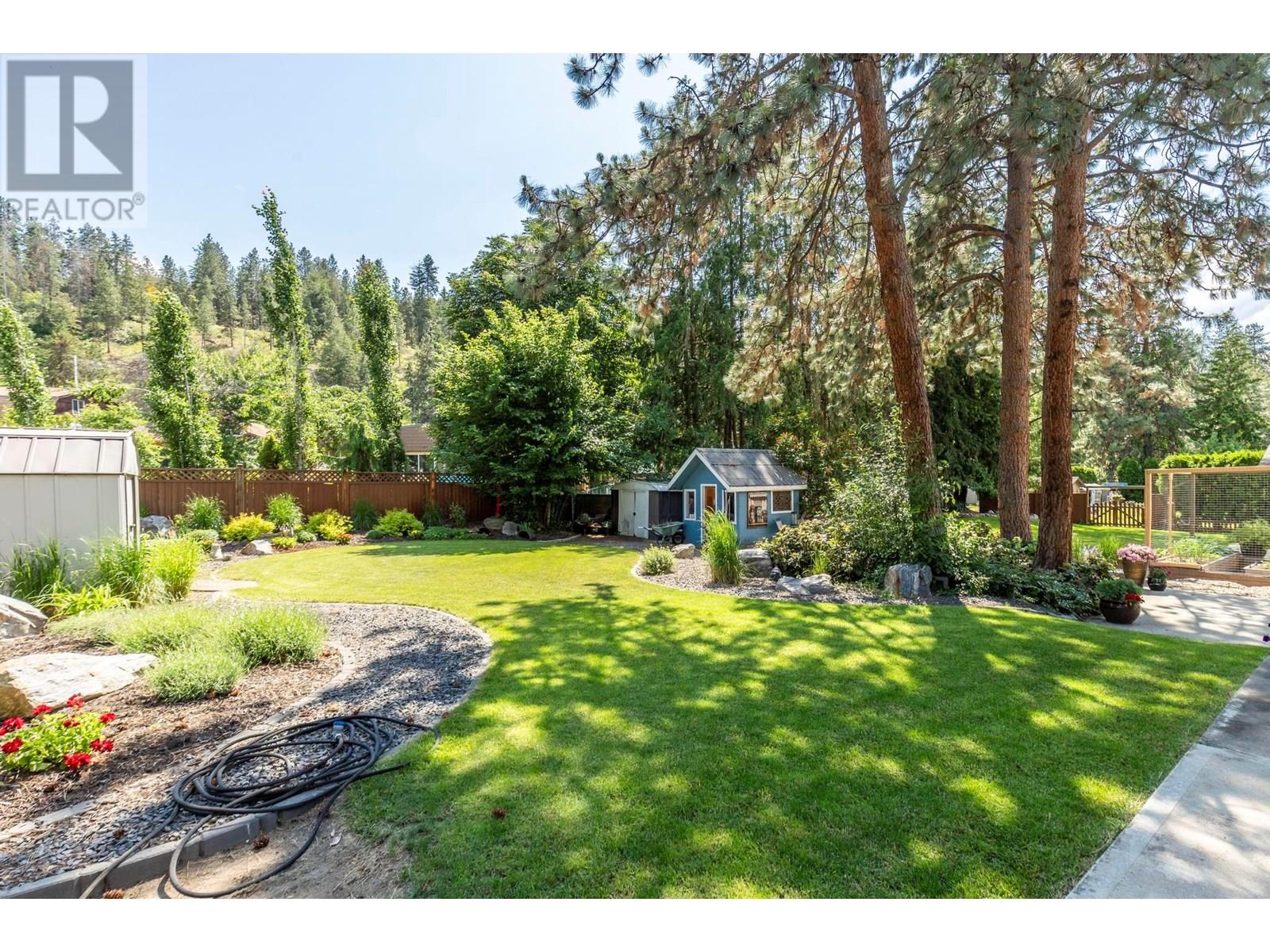 Property at 4764 Gordon Drive image 5
