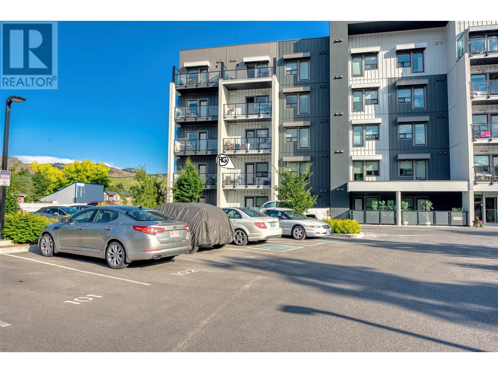 2555 Lakeshore Road Unit# 215, Vernon, British Columbia