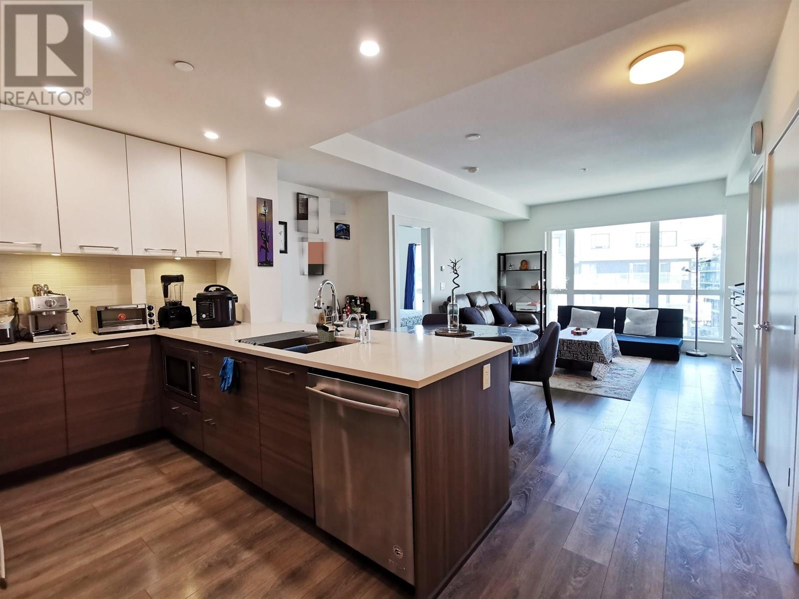 607 8580 RIVER DISTRICT CROSSING, Vancouver, British Columbia