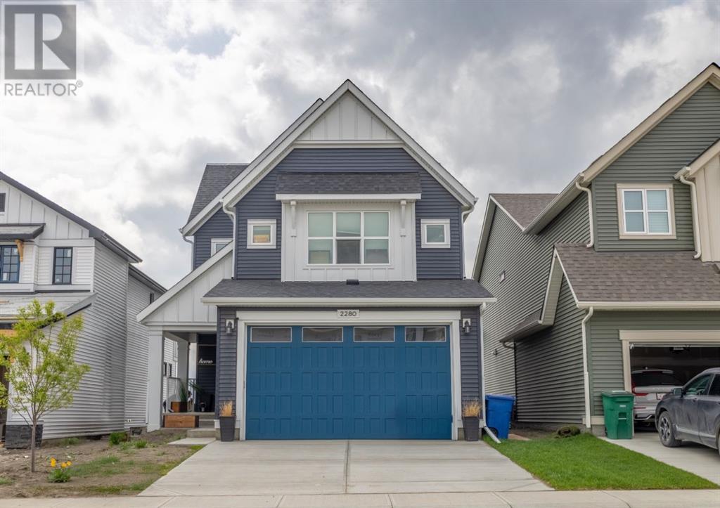 Property at 2280 Lancaster Heights SE image 2