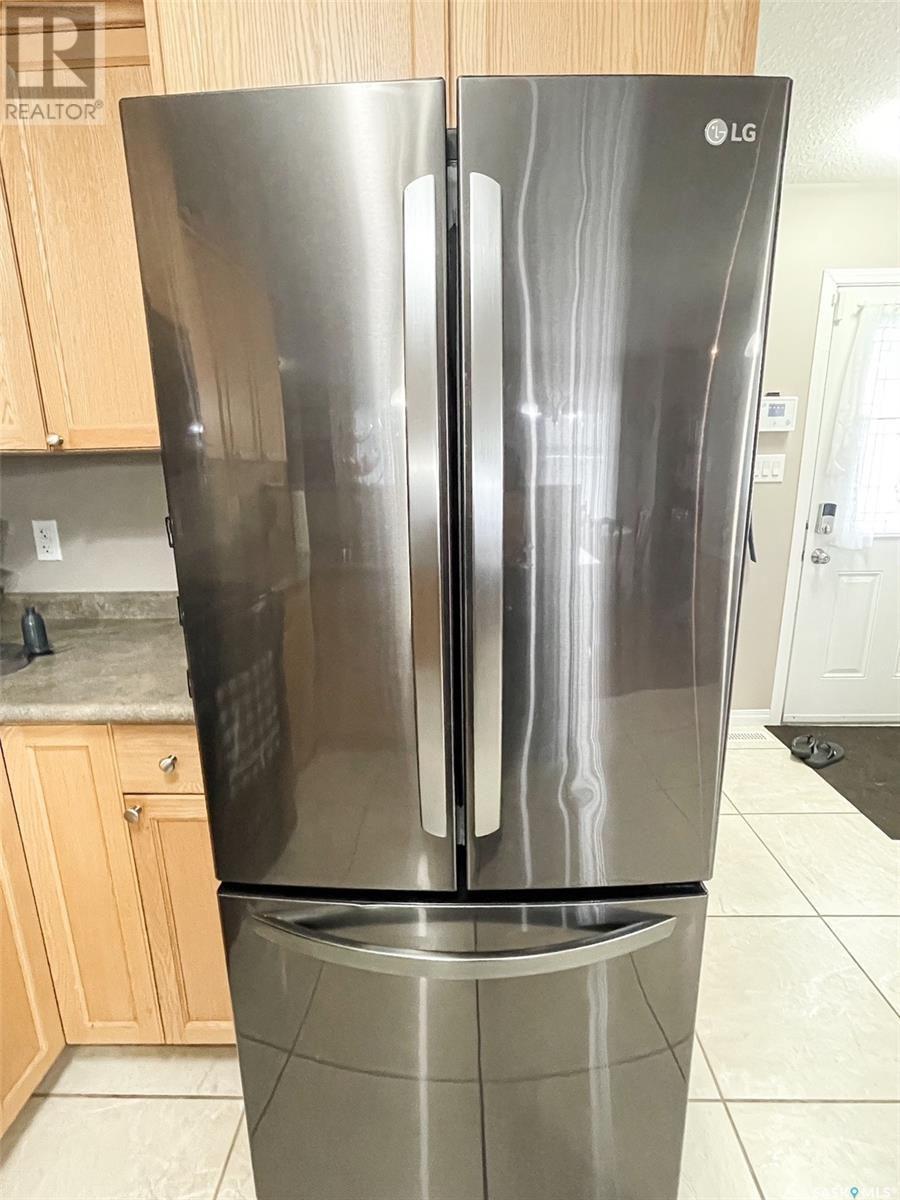 7 Fairway Court, Meadow Lake, Saskatchewan S9X 1Z9 - Photo 7 - SK010144