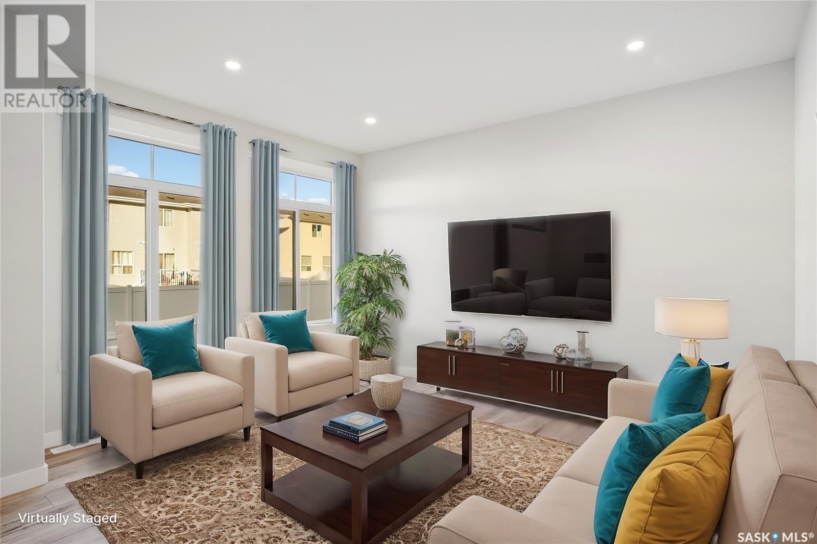 Property at 538 Fortosky TERRACE image 5