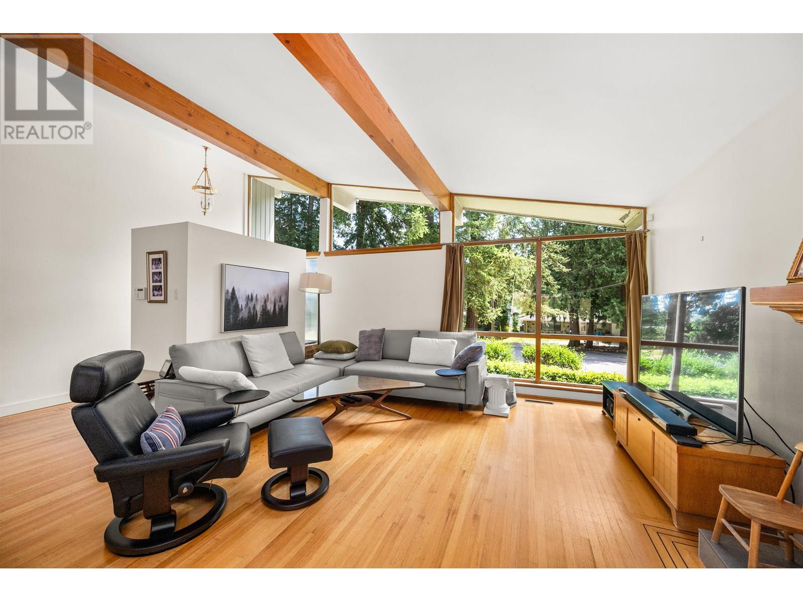 3995 Southwood Street, Burnaby, British Columbia  V5J 2E8 - Photo 5 - R3017946