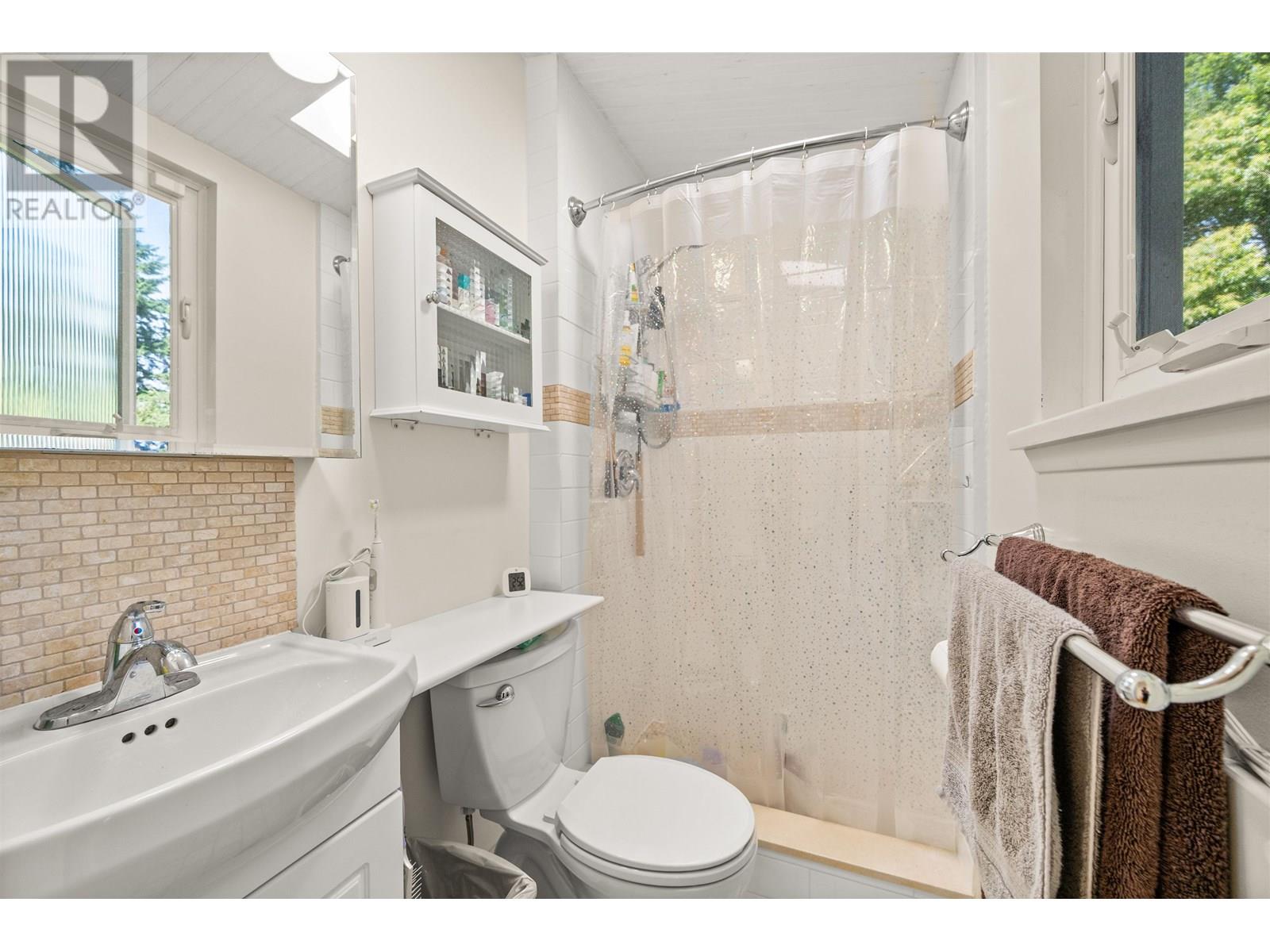3995 Southwood Street, Burnaby, British Columbia  V5J 2E8 - Photo 25 - R3017946