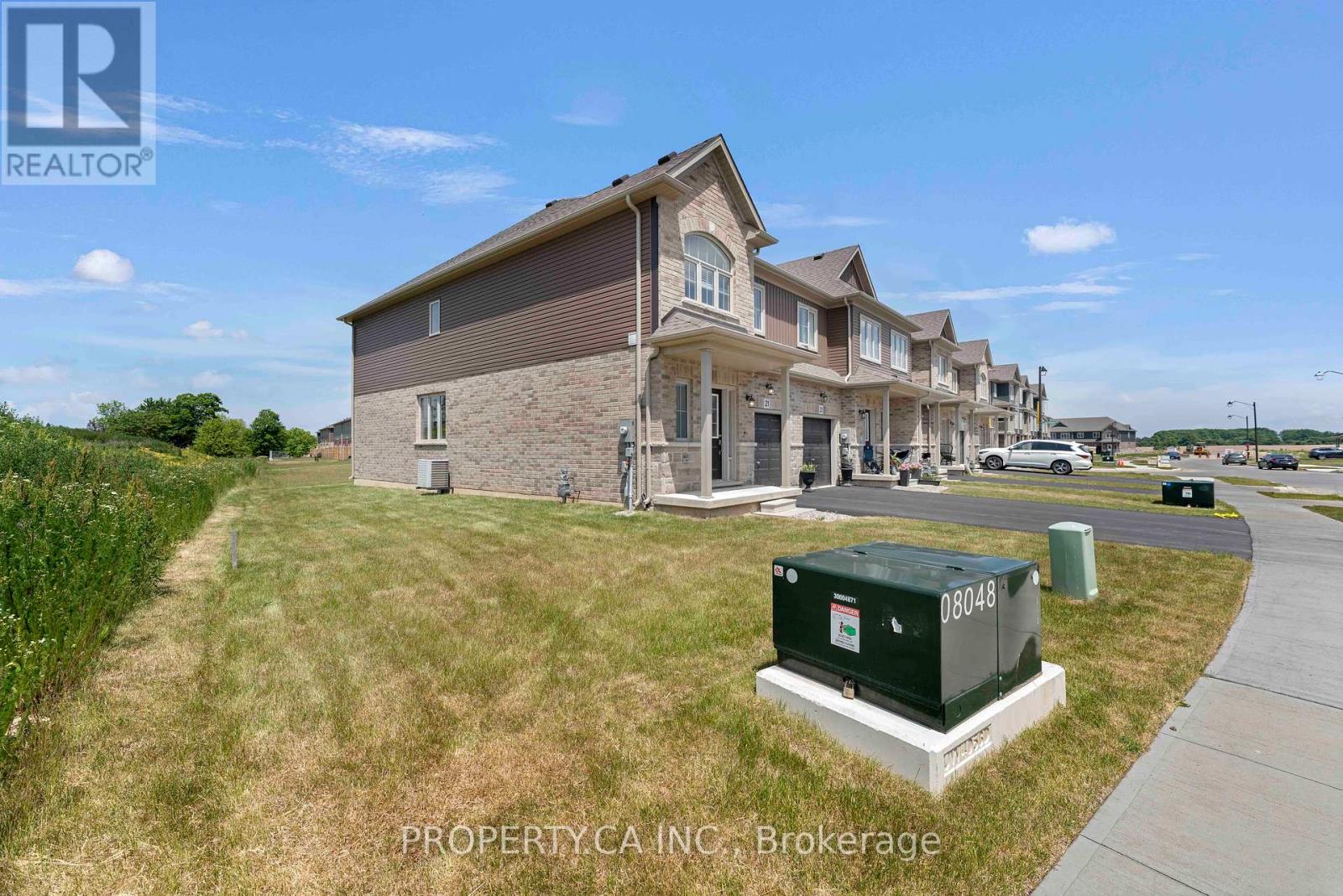 Property at 21 ZOE LANE image 2